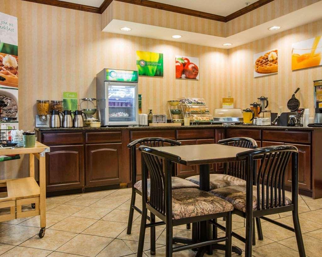 Econo Lodge Glens Falls - Lake George Ngoại thất bức ảnh