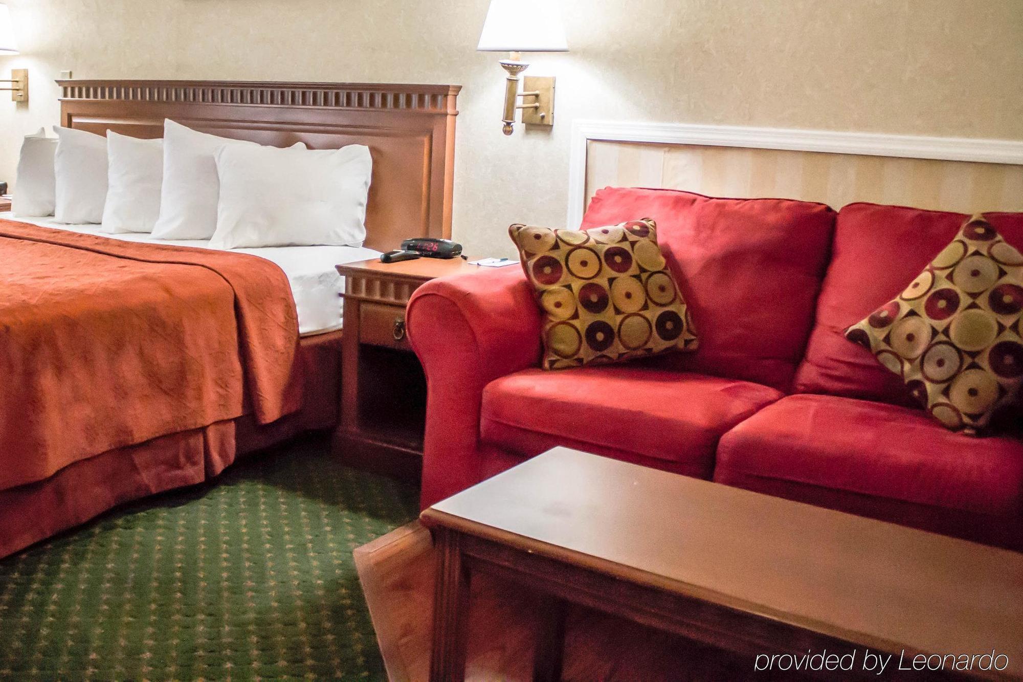 Econo Lodge Glens Falls - Lake George Ngoại thất bức ảnh