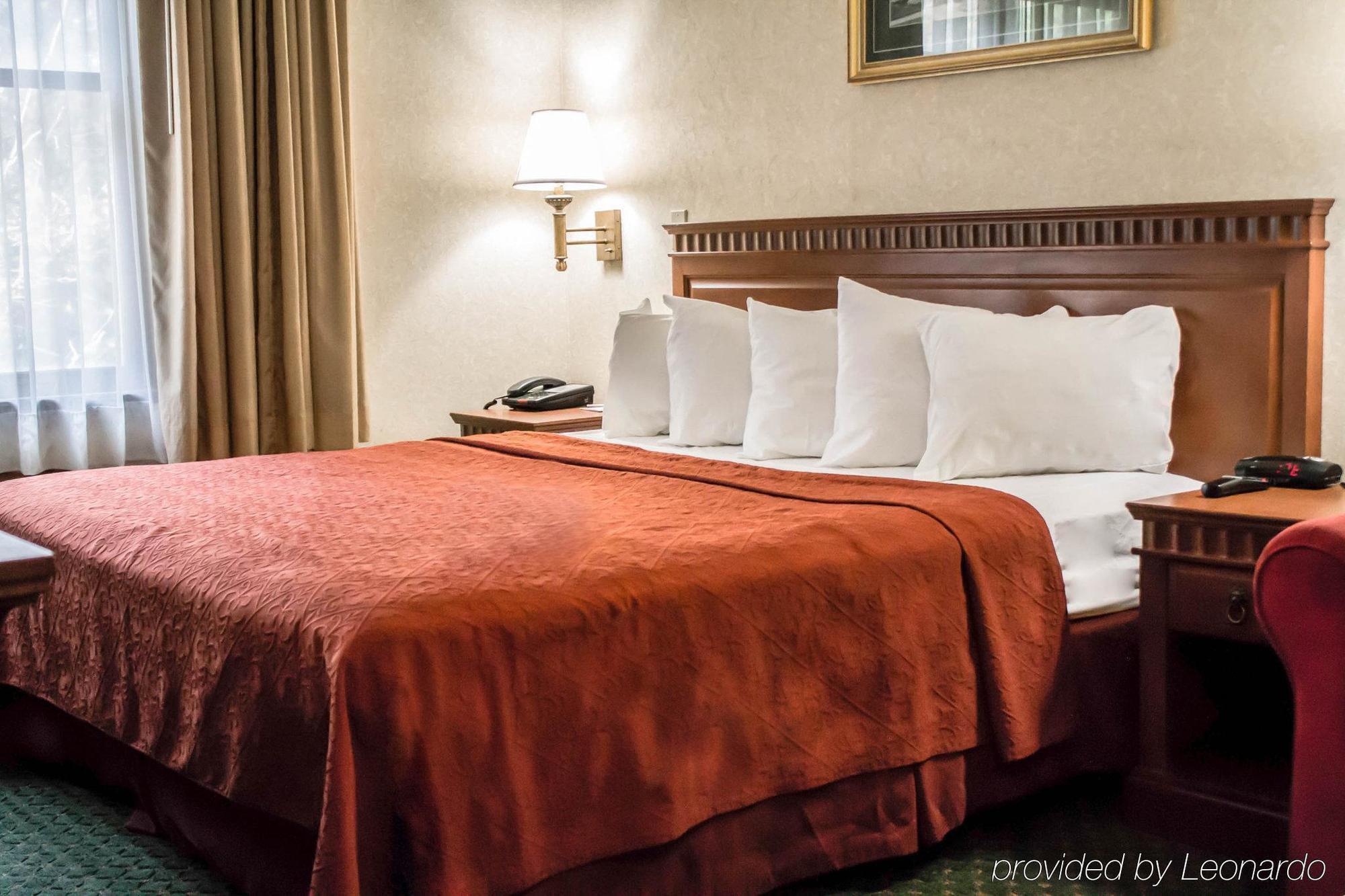 Econo Lodge Glens Falls - Lake George Ngoại thất bức ảnh