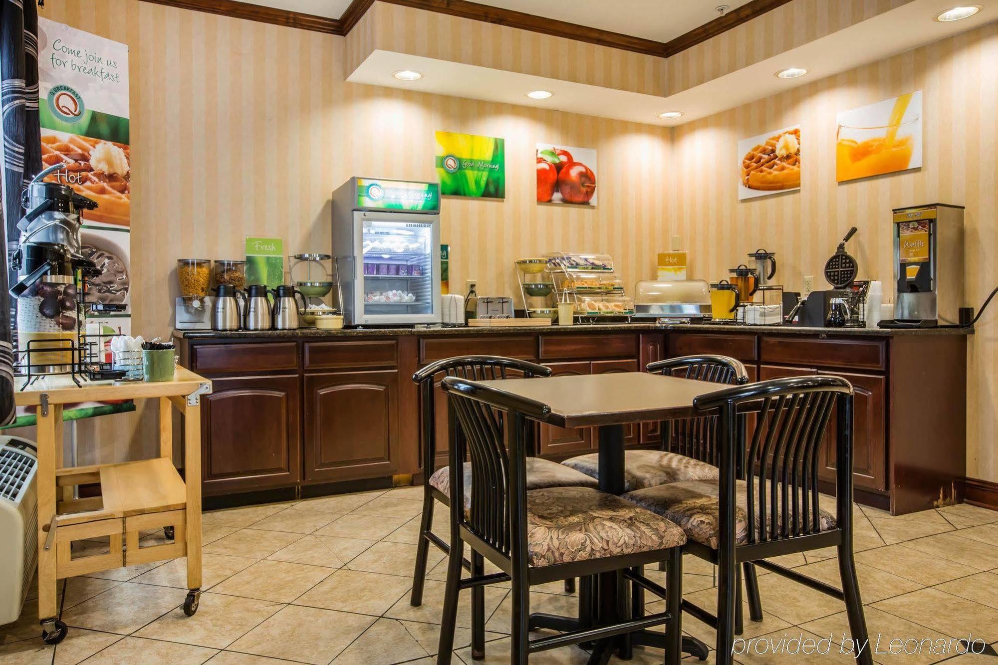 Econo Lodge Glens Falls - Lake George Ngoại thất bức ảnh